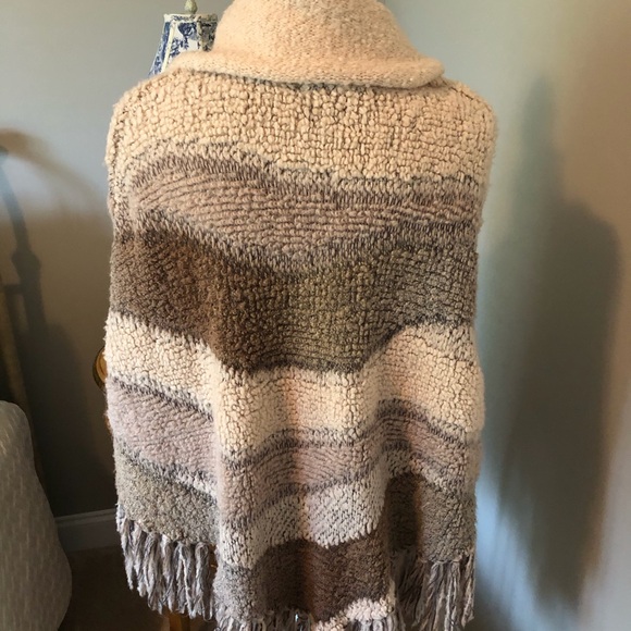 INC. brand sweater poncho - Picture 6 of 8